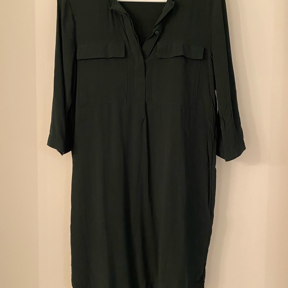 Green H&M dress